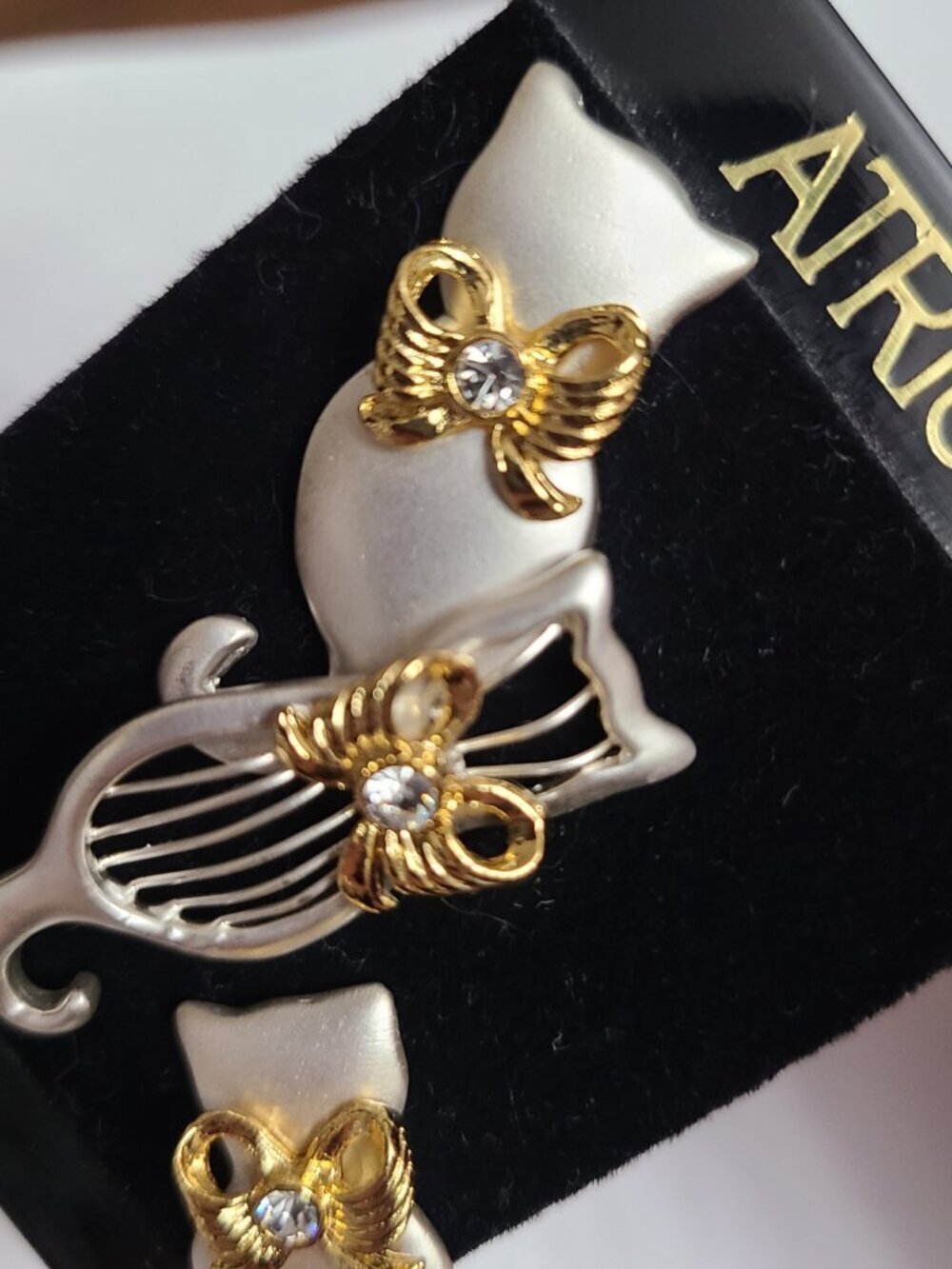 Cat Jewelry 3 Pins Clasp Backings Atrium Silver Tone - Picture 8 of 11